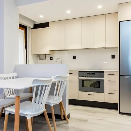 Castrillo 4 Acogedor 萨拉戈萨